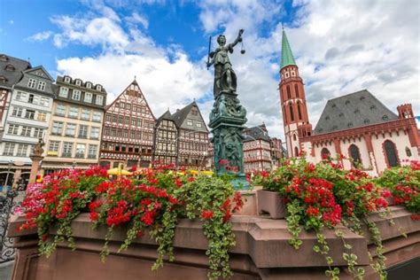 Frankfurt’da Gezilecek Yerler: En Popüler 10 Turistik Yer