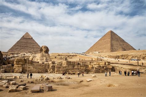 Piramitlerin Gizemi: Giza Necropolis